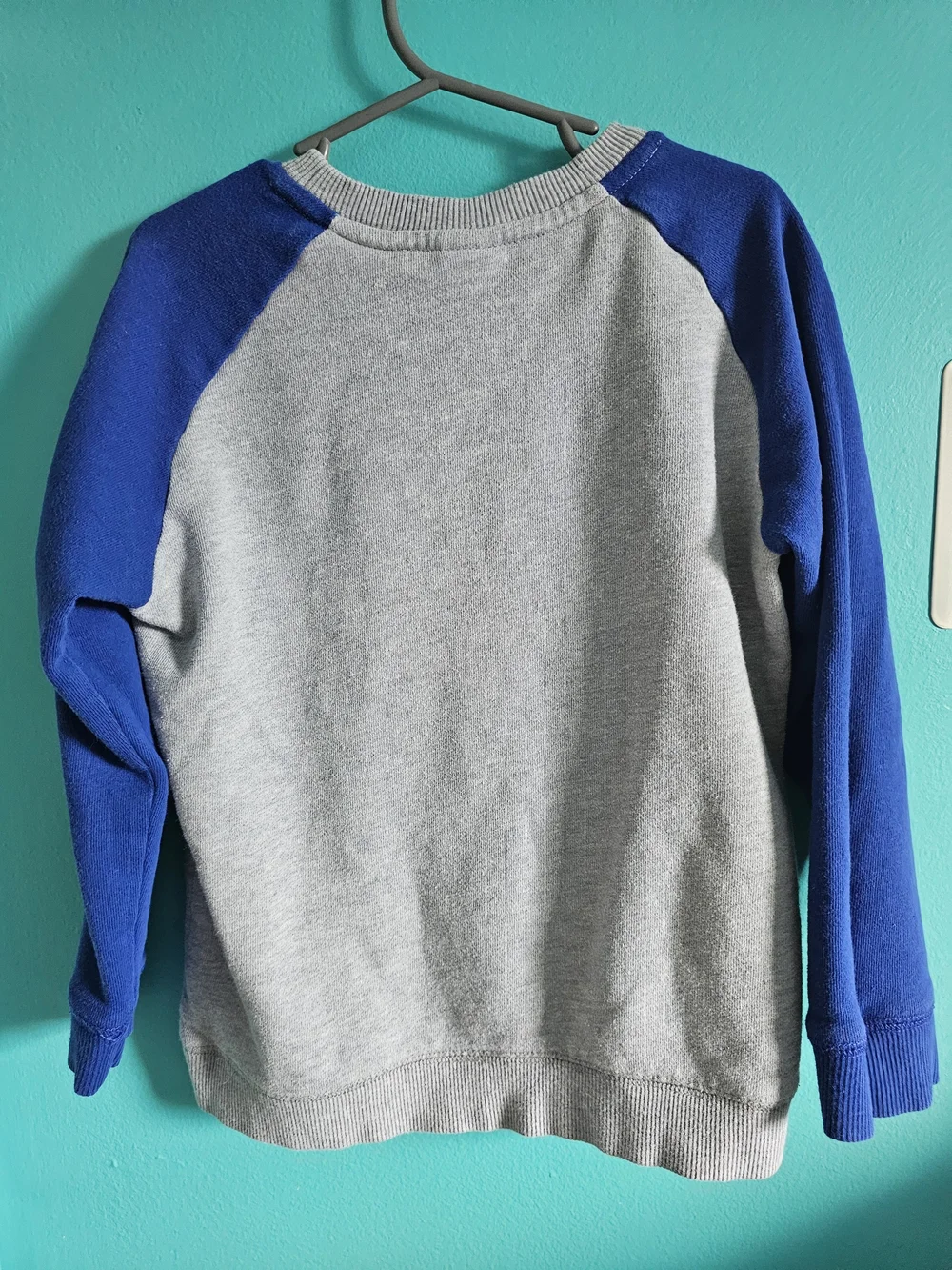 GYMBOREE - Gray and Blue Pirate Ship Sweatshirt. VHTF